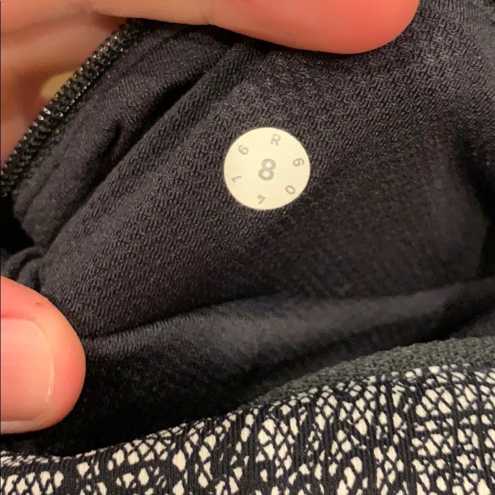 Lululemon Pace Rival Crop 8 - Picture 5 of 6